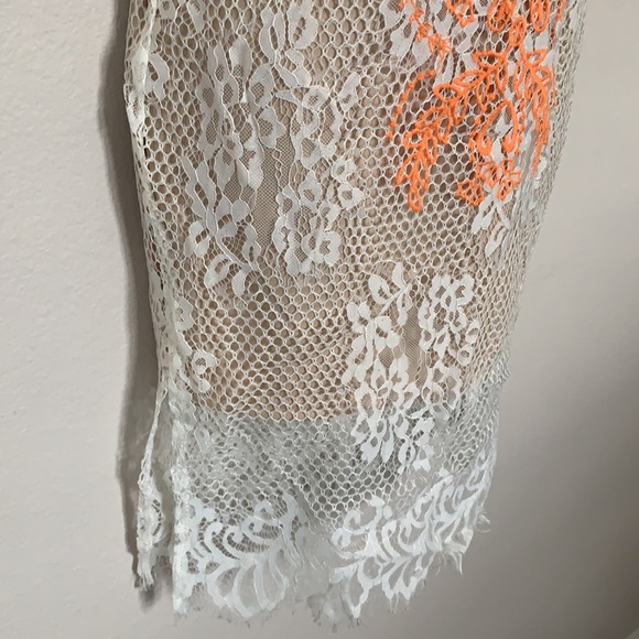 ASTR the Label Nude and Orange Lace Overlay V Neckline Slip Dress - Picture 9 of 14